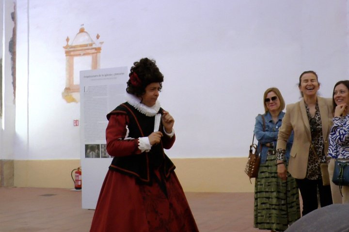 Almagro Theatrical tour with characters from the Golden Age