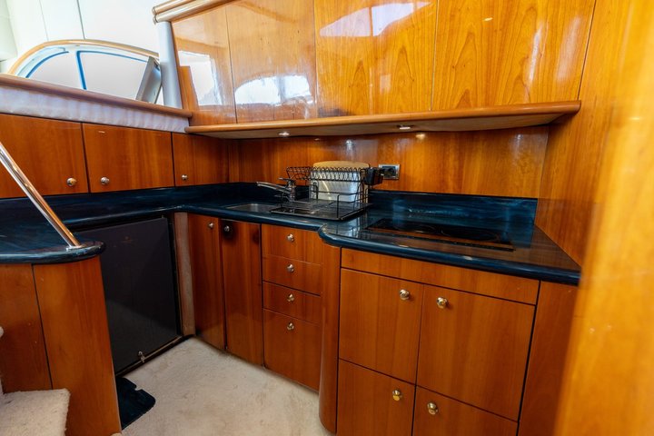 Private VIP Motoryacht Charter in Bodrum For 6 Hours With Lunch