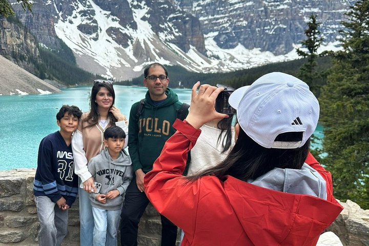 Lake Louise Moraine Lake Emerald Lake from Banff Canmore Calgary