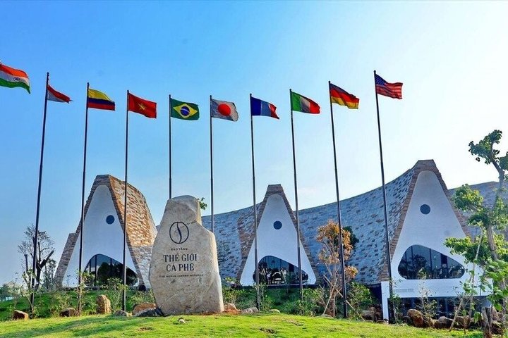 4 Days Pleiku Gia Lai 4WD Tour