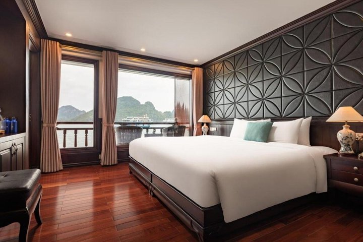 3 Day/2 Night Halong-Lan Ha Bay 5 Star Cruise with Balcony Cabin