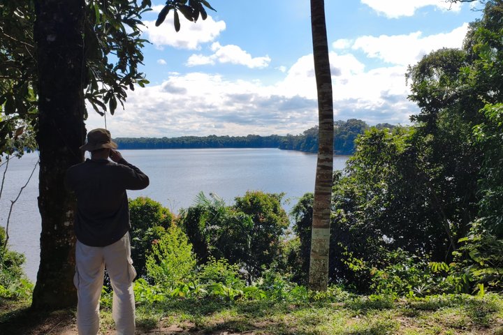 Sandoval Lake Full Day Tour in Tambopata