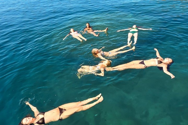Sunset Boat Tour and Cinque Terre Aperitif from Monterosso