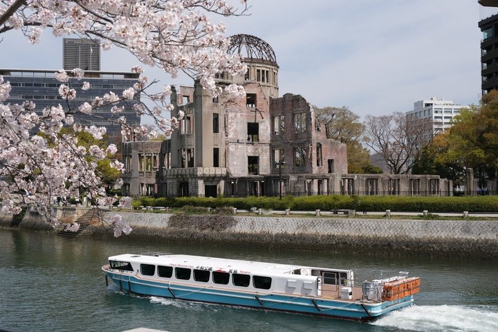 Hiroshima Day Trip from Okayama by Bullet Train