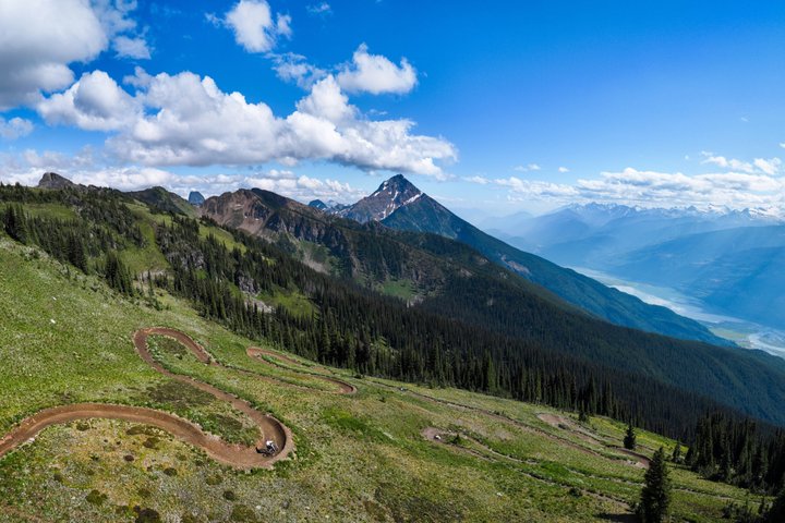 4X4 Mountain Sightseeing Tour at Revelstoke Mountain Resort