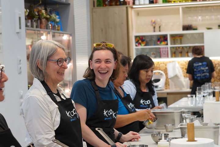 Basque Cooking Experience: Market Tour & Hands-On Class English