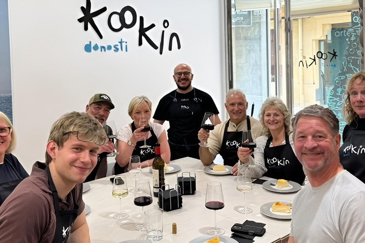 Basque Cooking Experience: Market Tour & Hands-On Class English
