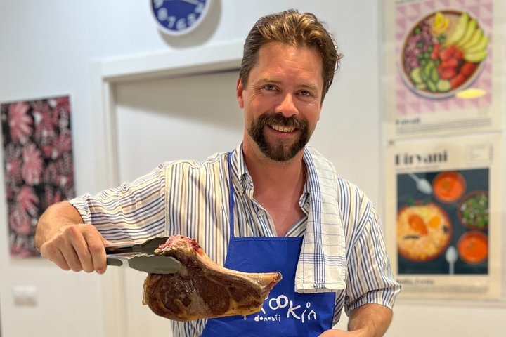 Basque Cooking Experience: Market Tour & Hands-On Class English