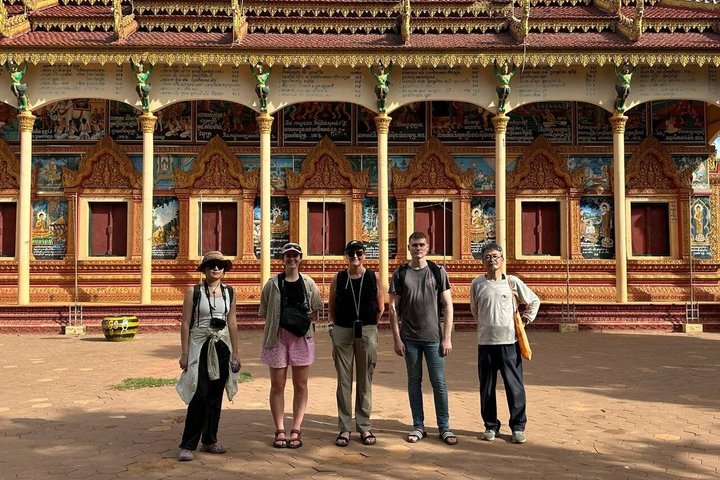 Kompong Phluk Floating Village Half-Day Tour ( Morning / Sunset )
