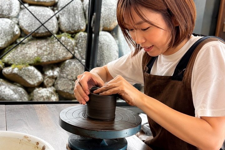 Okayama Castle & Bizen Pottery Tour