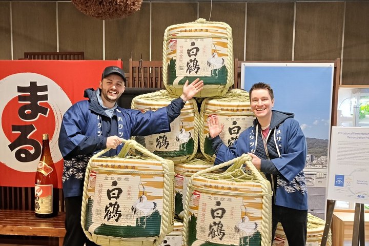 Kobe Sake Tour with Expert Guide: 3+ Breweries, Tastings Included