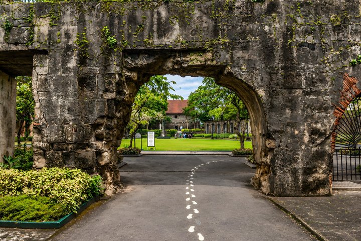 Manila Private City Tour