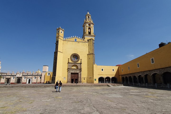 Tour to Atlixco and Cholula with certified guide