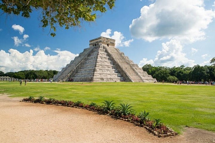 Chichen Itza Skip-the-Line Tickets | Fast Entry