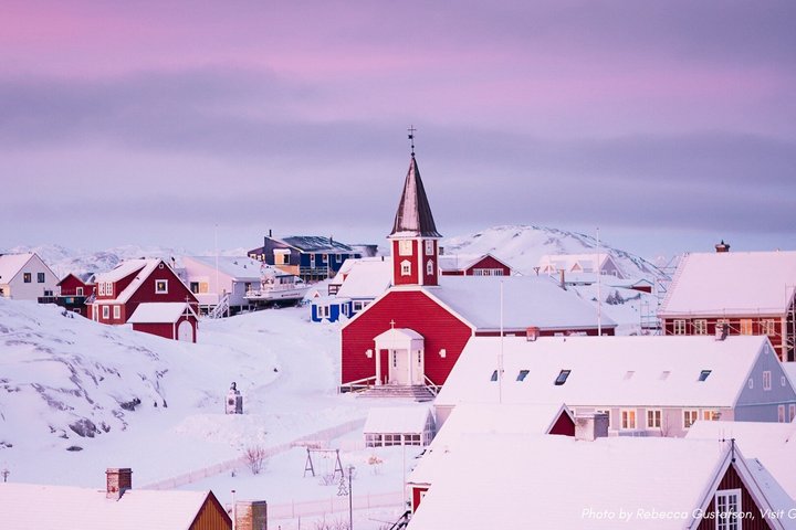 Nuuk Walking Tour with Guided Museum Visit & Greenlandic Tasting