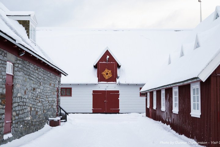Nuuk Walking Tour with Guided Museum Visit & Greenlandic Tasting