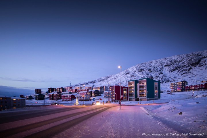 Nuuk City Highlights by Car with Greenlandic Tasting