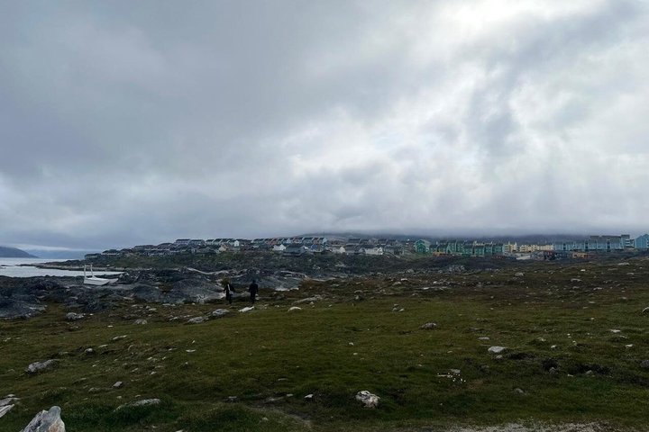 Nuuk City Highlights by Car with Greenlandic Tasting