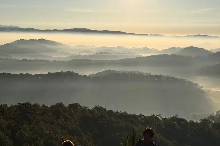 Experience Da Lat Cloud Hunting & Sunrise Trekking to Hon Bo Peak