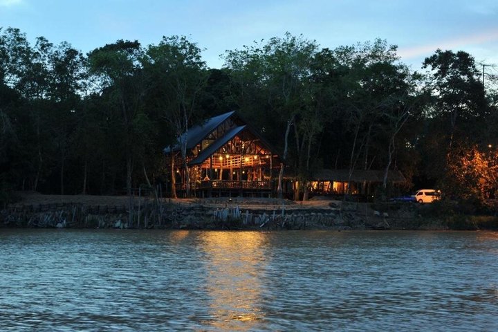 Sandakan 3 Day Borneo's Wild Frontier Dormitory Lodge