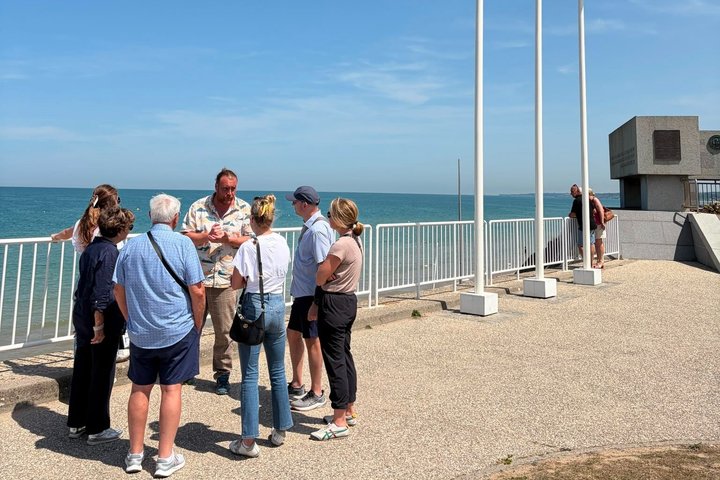 Honfleur Shore Excursion: Private D-Day Beaches Tour