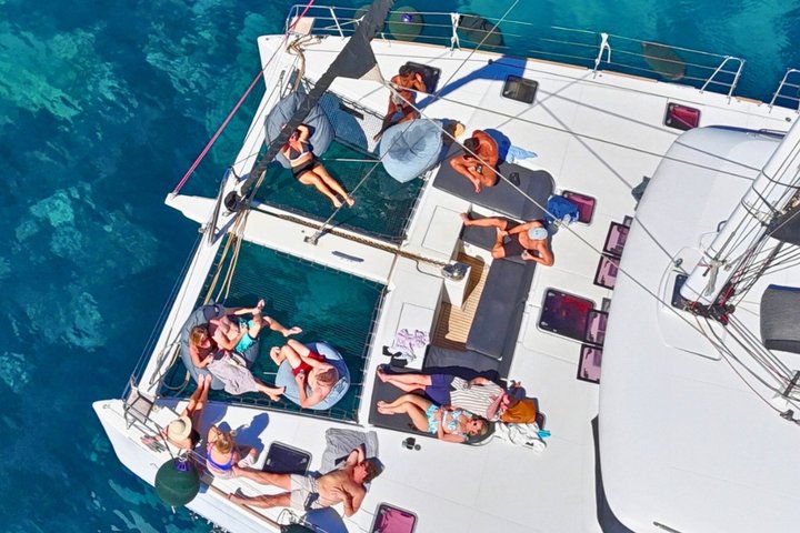 Mykonos Delos Rhenia Daily Cruise with BBQ, Drinks & Transfer