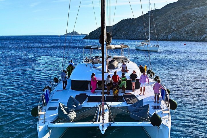 Mykonos Delos Rhenia Daily Cruise with BBQ, Drinks & Transfer