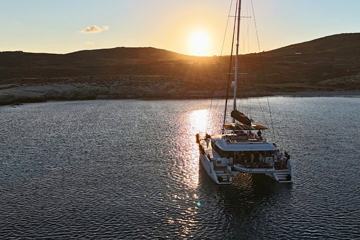 Mykonos Catamaran Sunset Cruise with Meal, Drinks & Transfer