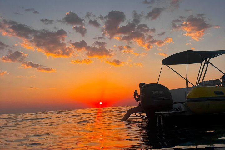 Sarandë: Small-Group Boat Tour with Surprise Extra Stop