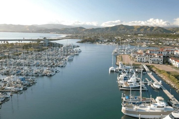 Fantail E-boat Rental in Ventura