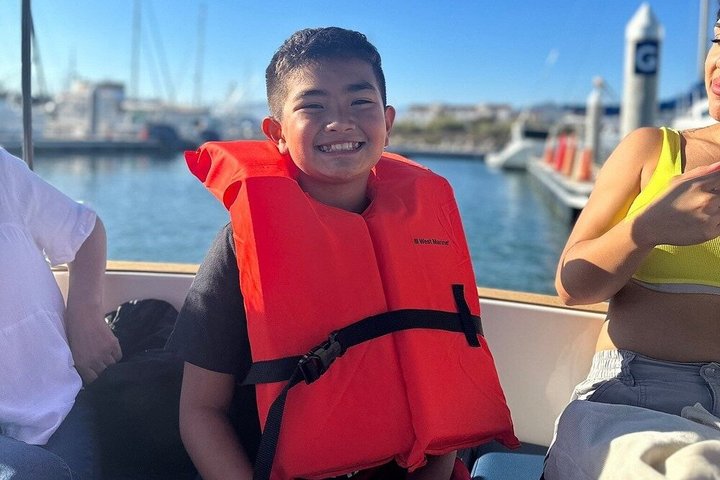 Fantail E-boat Rental in Ventura