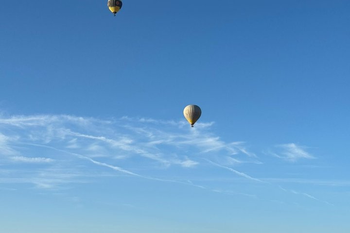 Flight in Globo Comfort at Dawn in Segovia