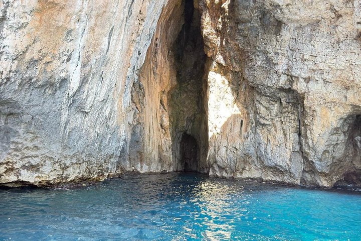 Excursions to the caves of Santa Maria di Leuca