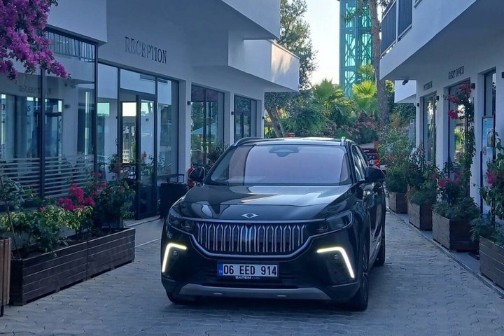 Milas-Bodrum Airport to Marmaris, Bodrum & More Private Transfer