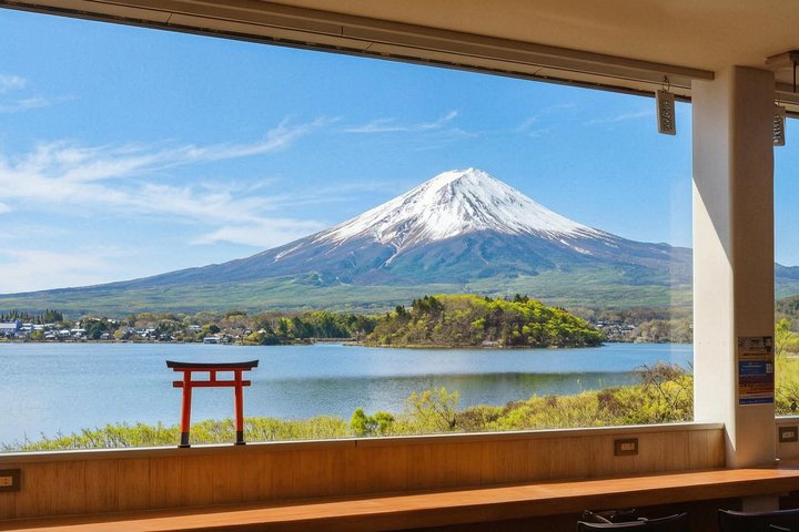 Mount Fuji Full Day Sightseeing Tour from Tokyo