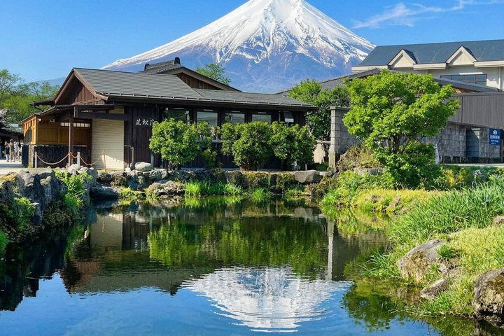 Mount Fuji Full Day Sightseeing Tour from Tokyo