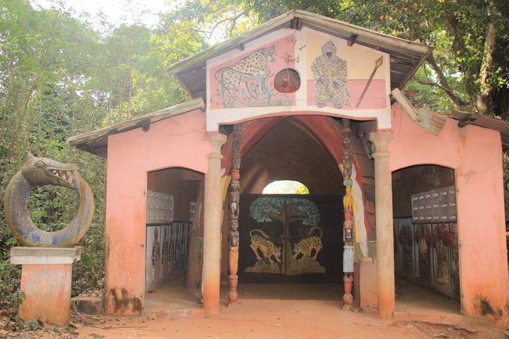 Excursion to Ouidah heritage, pythons and voodoo