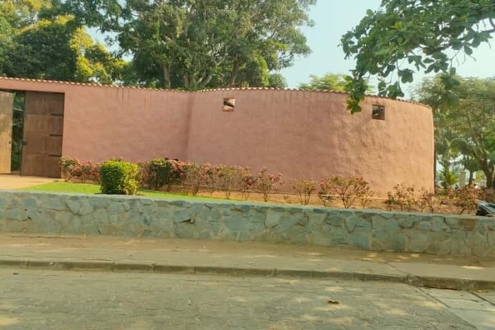 Excursion to Ouidah heritage, pythons and voodoo