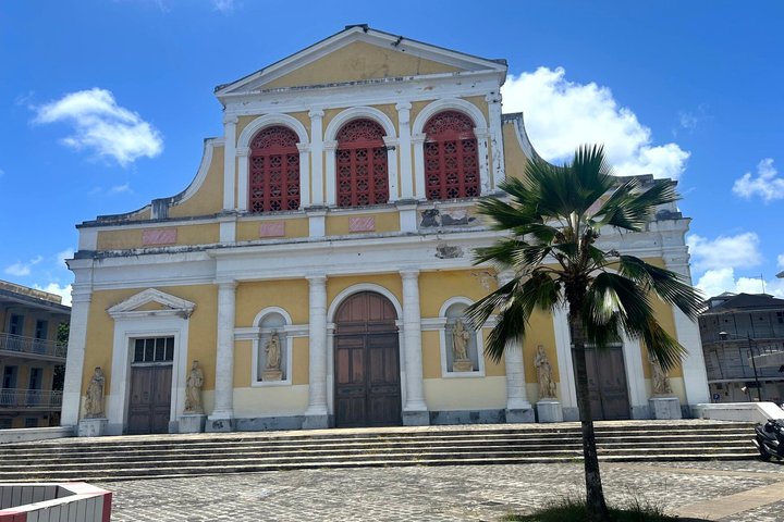 Pointe a Pitre Self Guided Walking Tour with Challenges