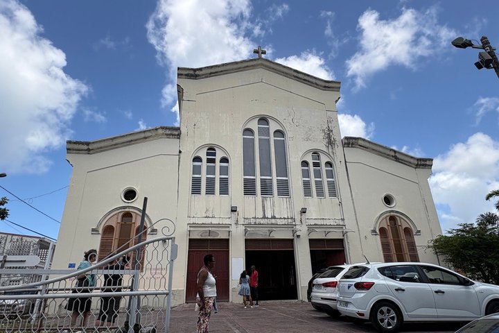 Pointe a Pitre Self Guided Walking Tour with Challenges