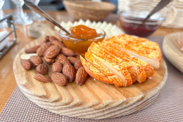 3H Pinhão to Régua Douro Cruise with Lock Wine and Tapas