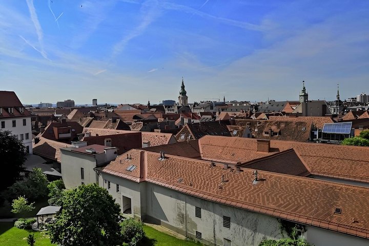 Graz Top 10 Self-guided bike tour with audio guide and GPS