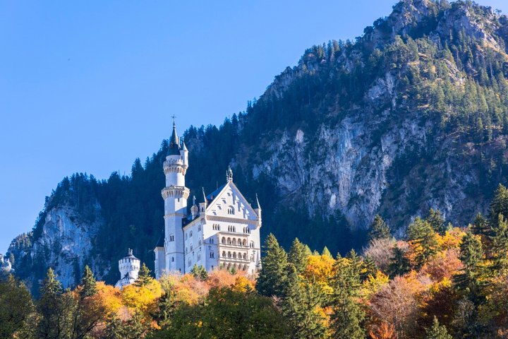 Neuschwanstein Castle Skip the Line Audio Guided Ticket