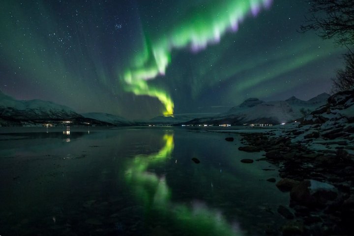 Tromsø: Small Group | Northern Lights Chase + All-Inclusive