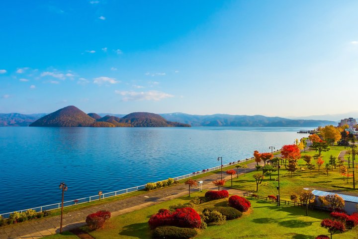 Noboribetsu, Lake Toya and Niseko Day Tour from Sapporo