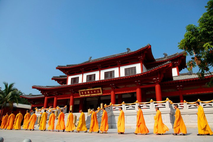 One Day Tour of NanShan Temple (include one meal)