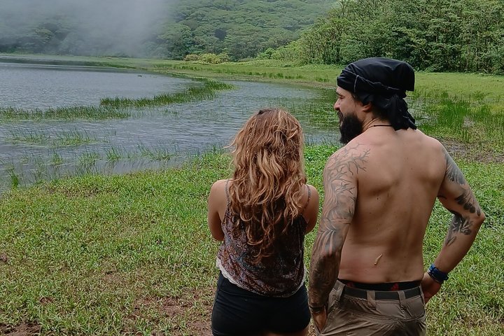 Ometepe trekking - Volcano Maderas By Happy Tours