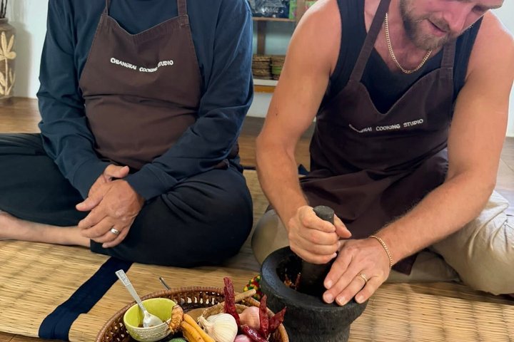 Thai Cooking Class in Chiangrai with The Market Tour