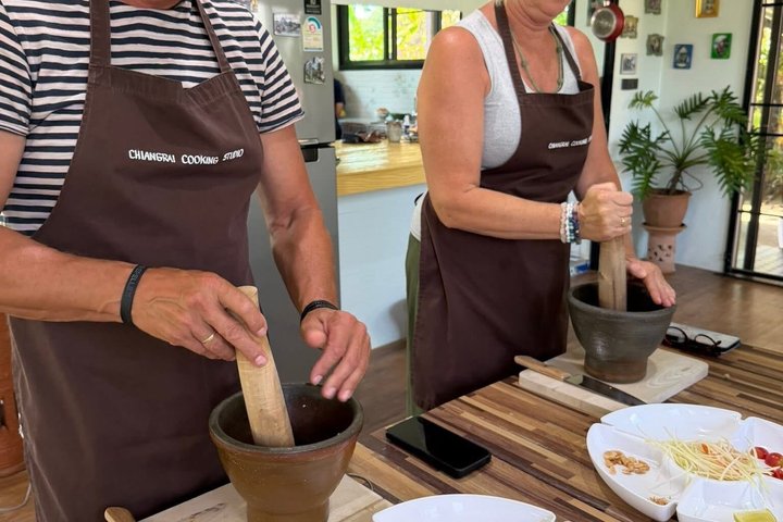 Thai Cooking Class in Chiangrai with The Market Tour