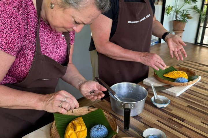 Thai Cooking Class in Chiangrai with The Market Tour